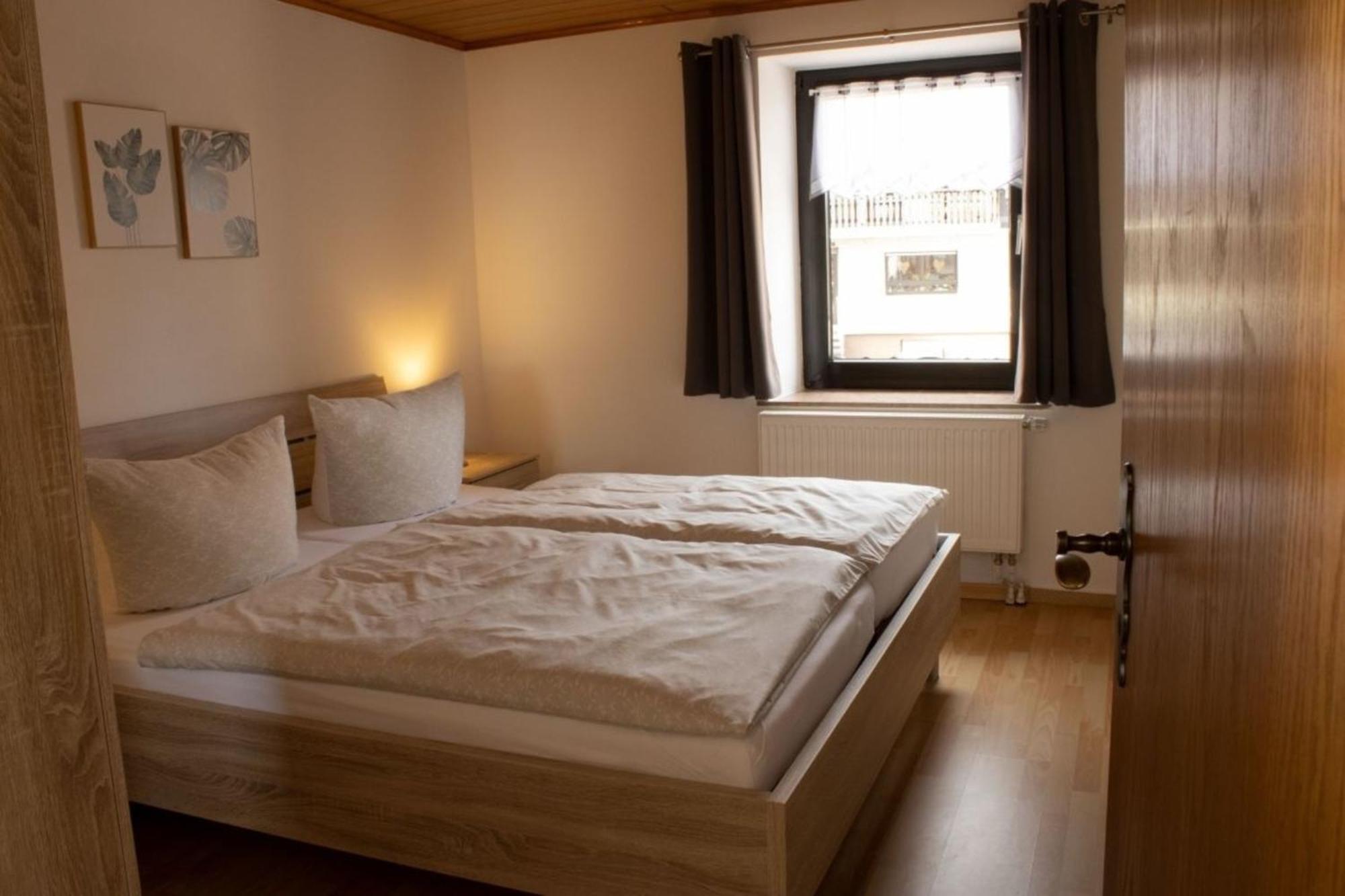 Ferienwohnung Eifelreich ชไลเดิน ภายนอก รูปภาพ