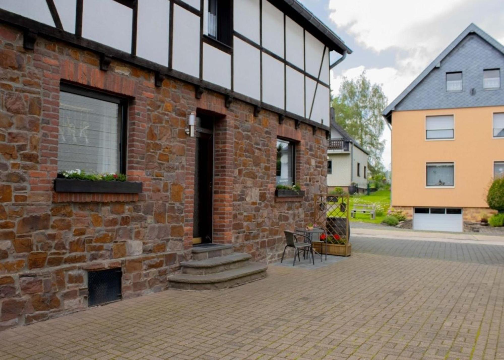 Ferienwohnung Eifelreich ชไลเดิน ภายนอก รูปภาพ
