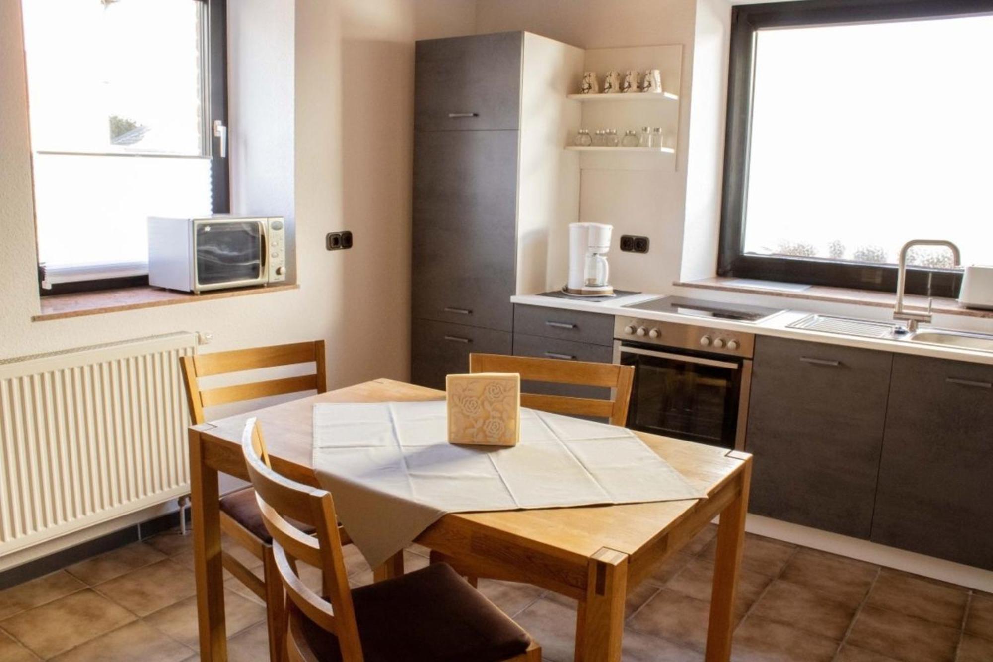 Ferienwohnung Eifelreich ชไลเดิน ภายนอก รูปภาพ